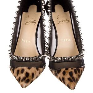 Christian Louboutin Galativi
Spikes 85 Pumps 34.5 NEW IN BOX ( US 4.5 )